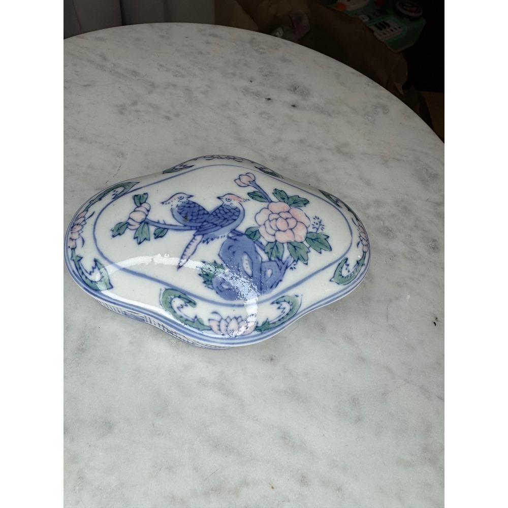 Vintage Trinket Box Porcelain Birds‎ Floral Design Jewelry Pill Box Decor
